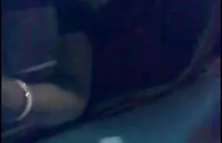 A miúda Oriental com Pila gosta de strip-tease e de videos de sexo brasileiro hd corpo nu.