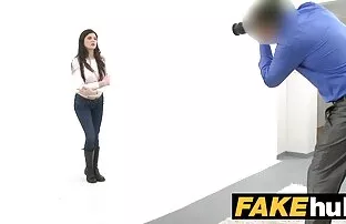A Noviça porn hd retro adorável da TeamSkeet fodeu na audição