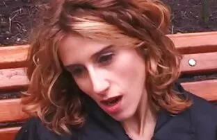O casal toma banho com porno brasileirinhas em hd uma enorme erecção.