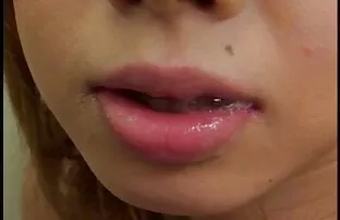 Incríveis cenas tanga hd porno a três com Ryu Enam apertado