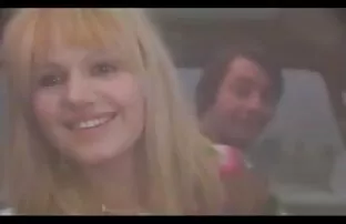 A Milf da Florida videos de sexo em full hd Chery Leigh adora fazer tarefas de cozinha.