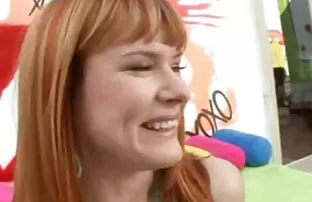 Três garanhões para Sidons porno hd 4