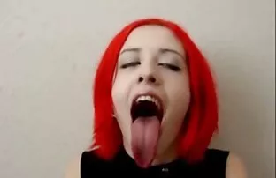 BBW excitado videos novinhas hd com Mamas grandes fode dedos a sua rata gorda no sofá