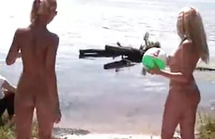 A minha primeira Masturbação anal porno hd 2020 com um pouco de boca aberta.